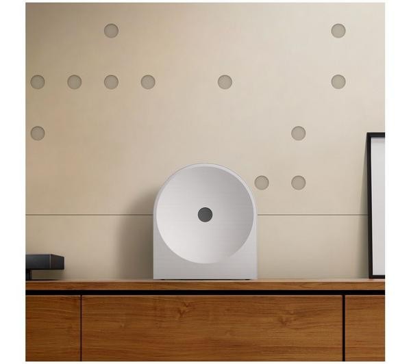 SAMSUNG HW-LS51H/XU MUSIC STUDIO WIRELESS SPEAKER DOLBY ATMOS MUSIC WHITE NEW on a wooden table.