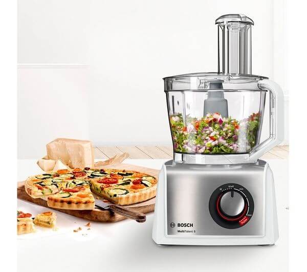 BOSCH MultiTalent8 MC812S734G FOOD PROCESSOR 1200W 3.9L VARIABLE SPEED SILVER with chopped ingredients.